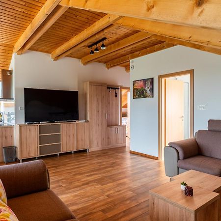 Bed&Breakfast Vinarija Coner Б'єловар Екстер'єр фото