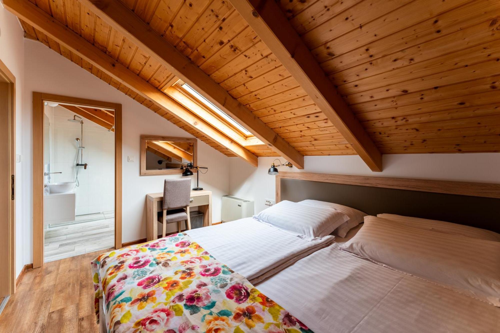 Bed&Breakfast Vinarija Coner Б'єловар Екстер'єр фото