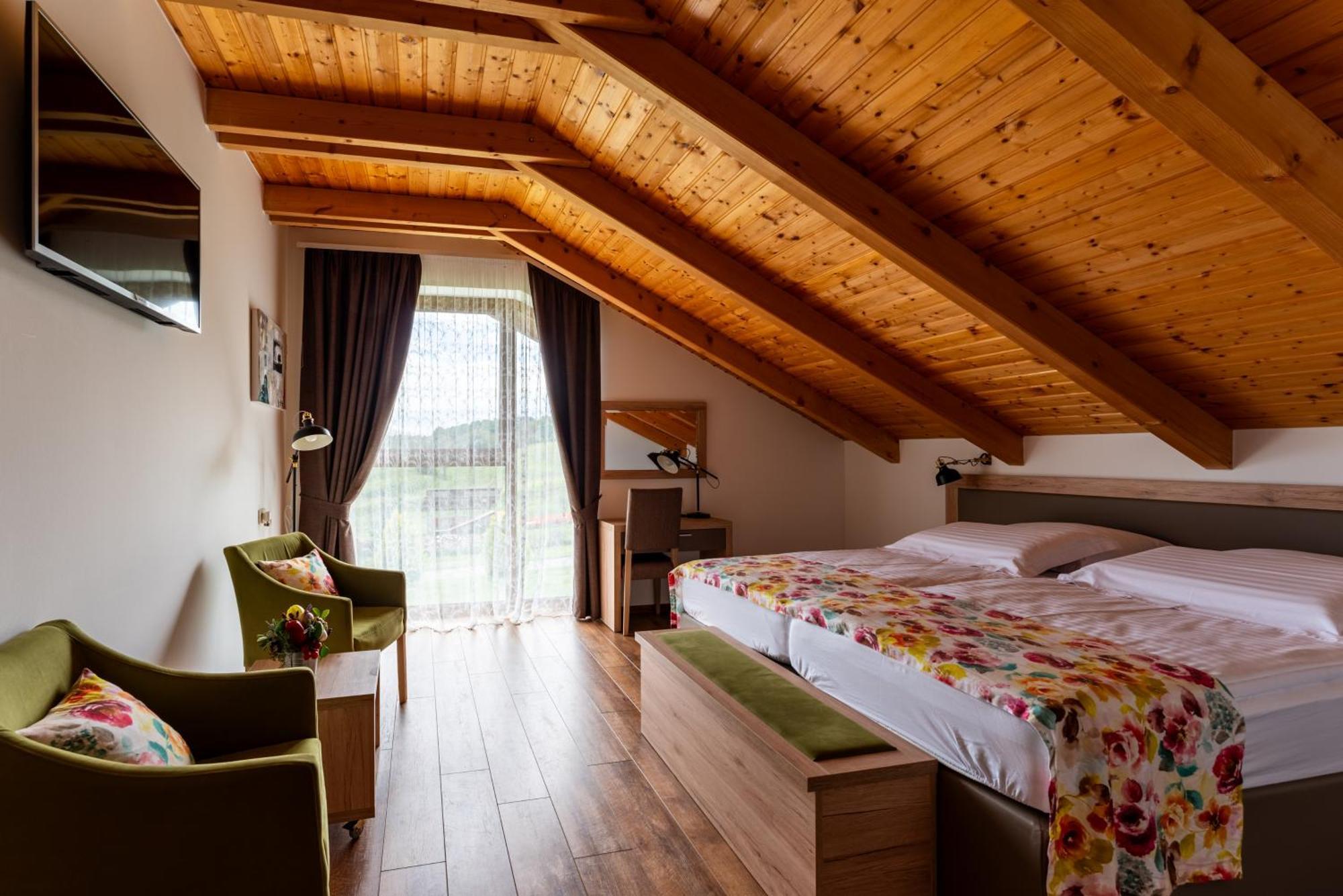 Bed&Breakfast Vinarija Coner Б'єловар Екстер'єр фото